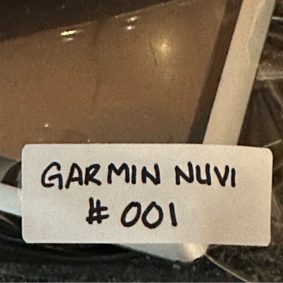 Garmin Nuvi 1450 GPS Navigation Unit Tested and Works Great - Picture 9 of 9